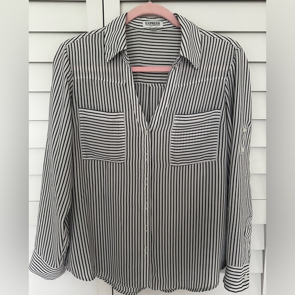 Express Portofino Button Down Camp Shirt Blouse Striped Medium Petite Bundle - Picture 3 of 5